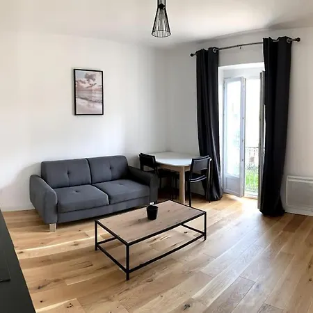 Duplex Refait A Neuf, Vue Sur Les Toits, Wifi